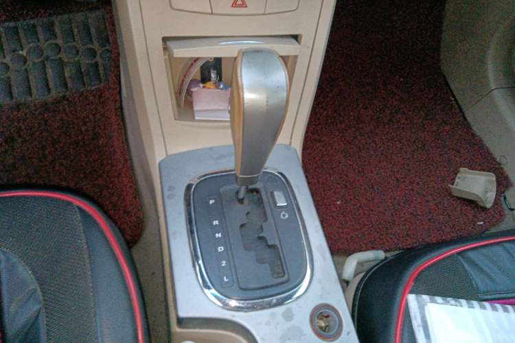 Used Roewe 350 2013 350S 1.5L Automatic Xunda Edition Gear Lever