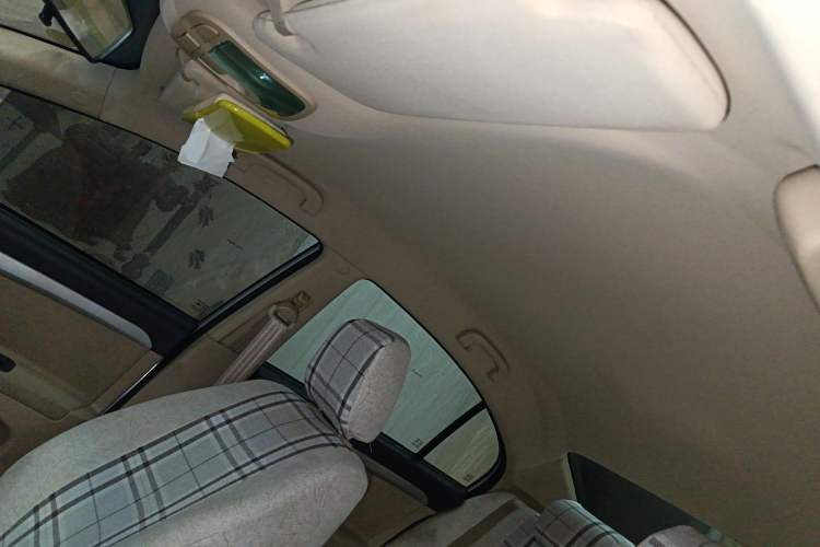 Used Roewe 350 2013 350S 1.5L Manual Xunchi Edition Headliner