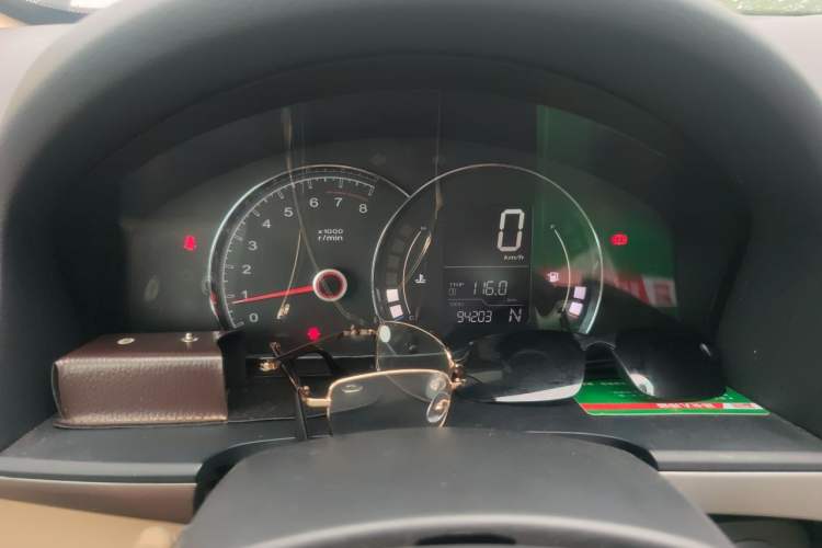 Used Roewe 350 2013 350S 1.5L Automatic Xunda Edition Instrument Cluster