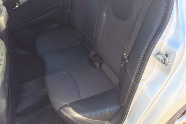 Used Roewe 350 2013 350C 1.5L Automatic Xunyue Edition Interior 1
