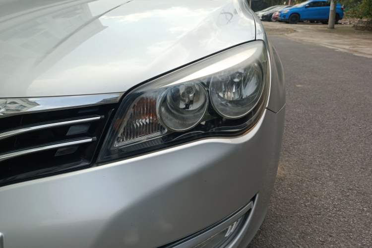 Used Roewe 350 2013 350S 1.5L Manual Xunchi Edition Left Front Headlight