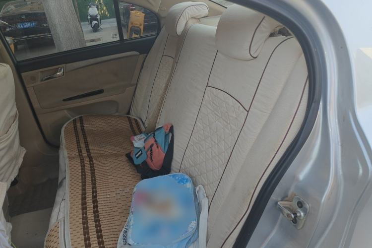 Used Roewe 350 2013 350S 1.5L Manual Xunchi Edition Left Rear Seat