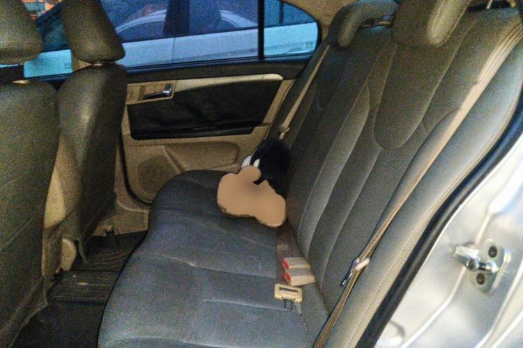 Used Roewe 350 2013 350S 1.5L Manual Xunchi Edition Left Rear Seat