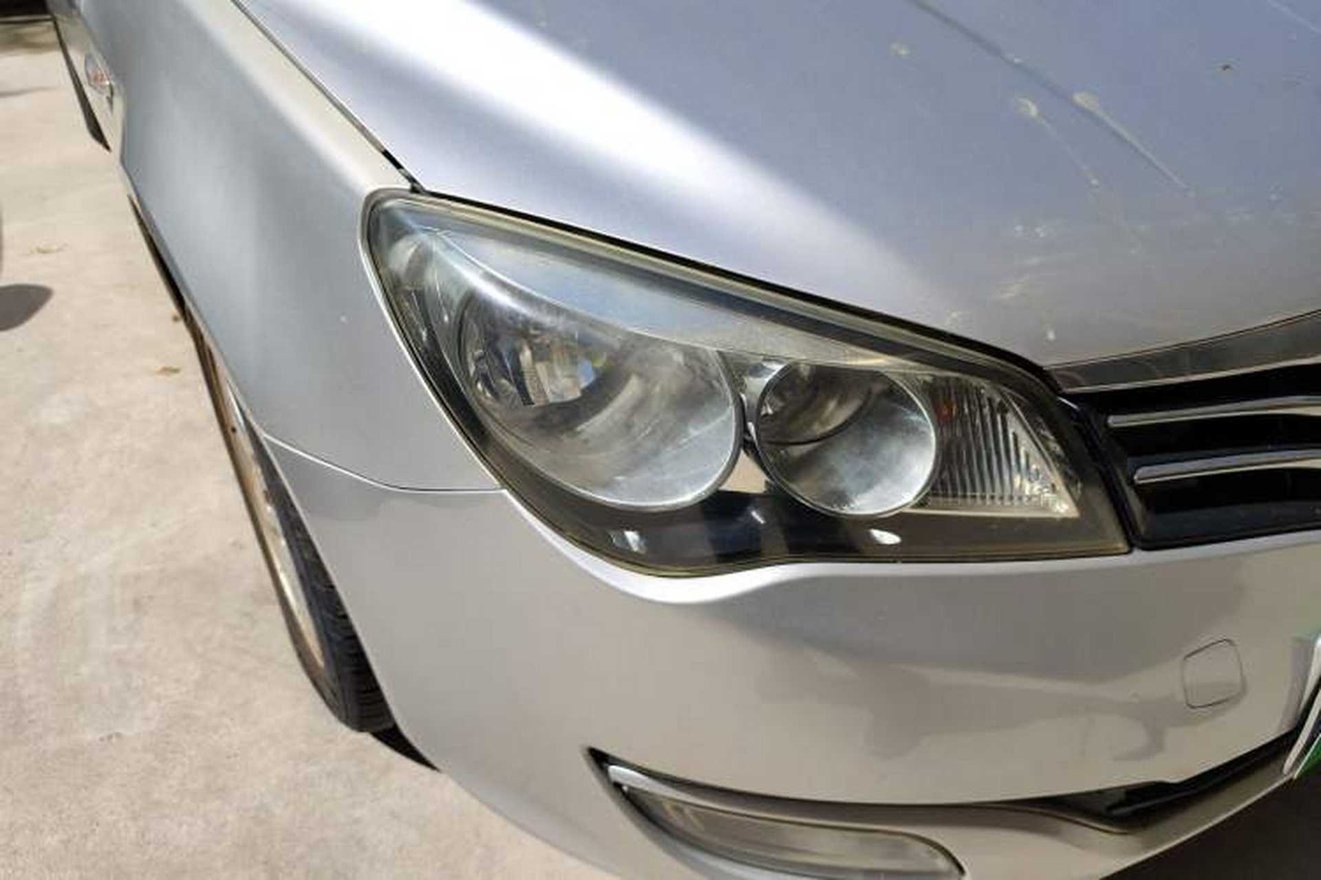 Used Roewe 350 2013 350S 1.5L Automatic Xunda Edition Right Front Headlight