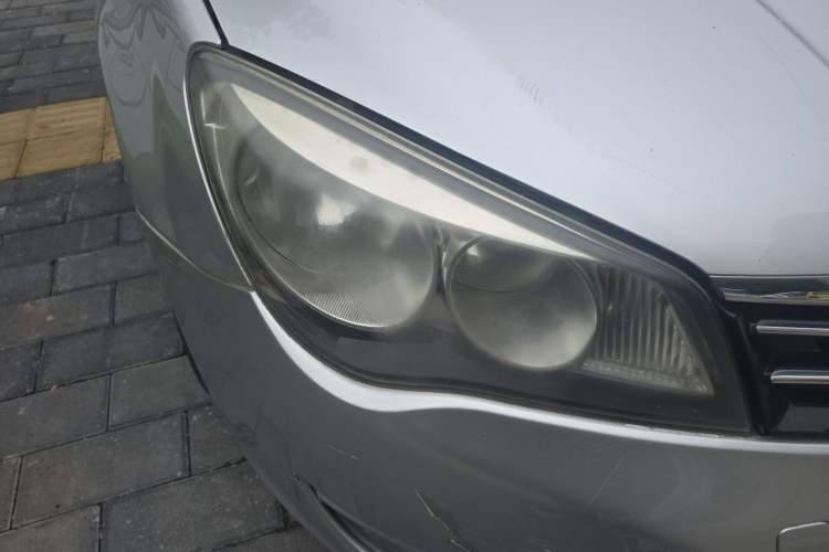 Used Roewe 350 2013 350C 1.5L Manual Swift Edition Right Front Headlight