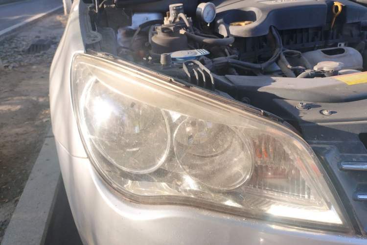 Used Roewe 350 2013 350S 1.5L Manual Xunchi Edition Right Front Headlight