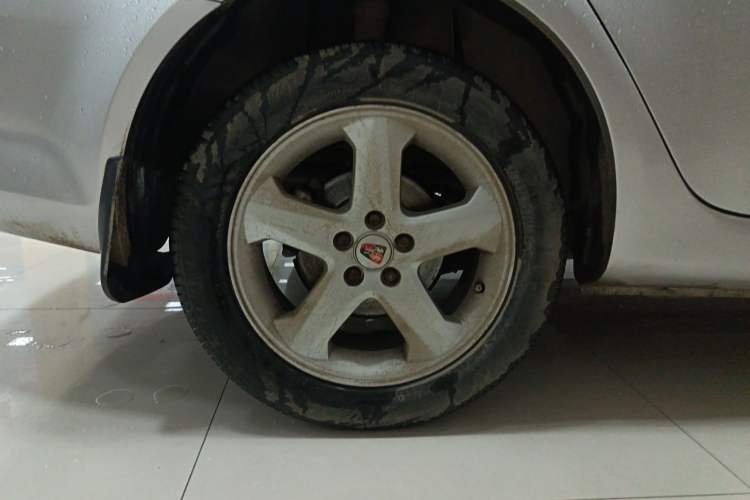 Used Roewe 350 2013 350S 1.5L Manual Xunchi Edition Right Rear Wheel Hub