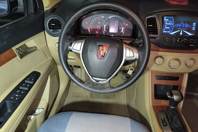 Used Roewe 350 2013 350S 1.5L Automatic Xunda Edition Steering Wheel