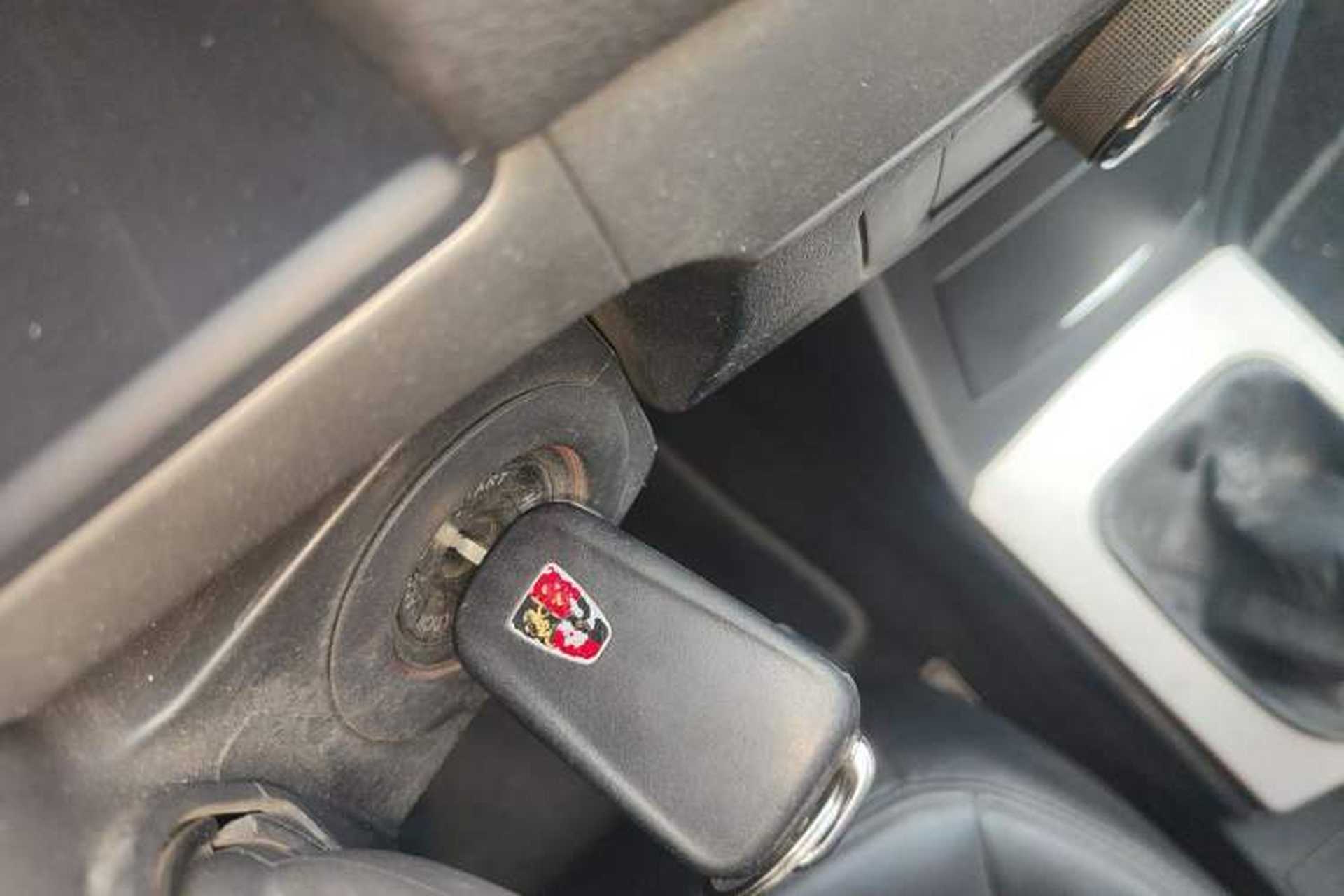 Used Roewe 350 2013 350S 1.5L Manual Xunchi Edition Vehicle Key
