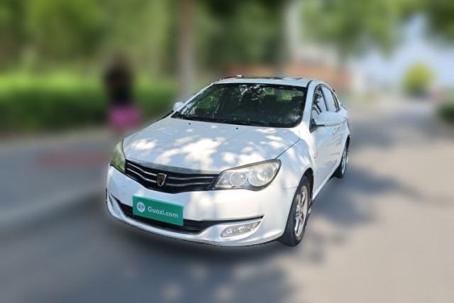 Roewe 350 2013 350C 1.5L Manual Swift Edition مستعملة