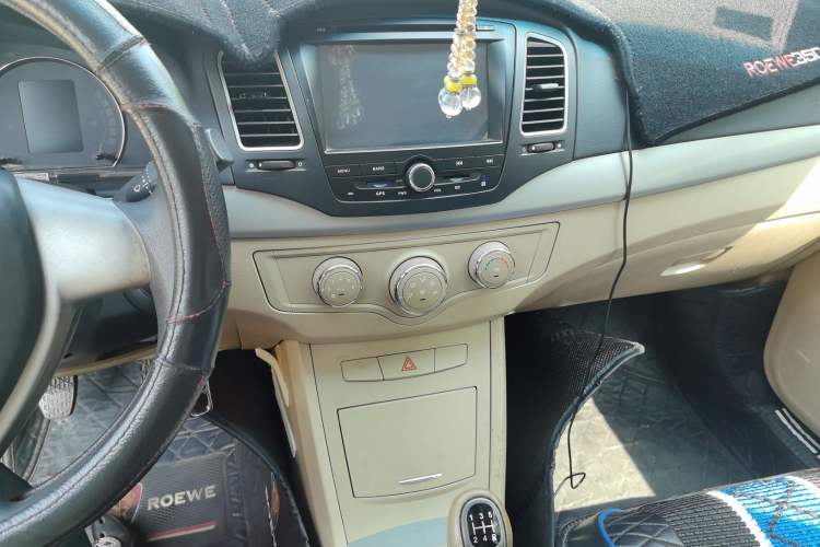 Used Roewe 350 2013 350S 1.5L Manual Xunchi Edition Audio And AC Panel