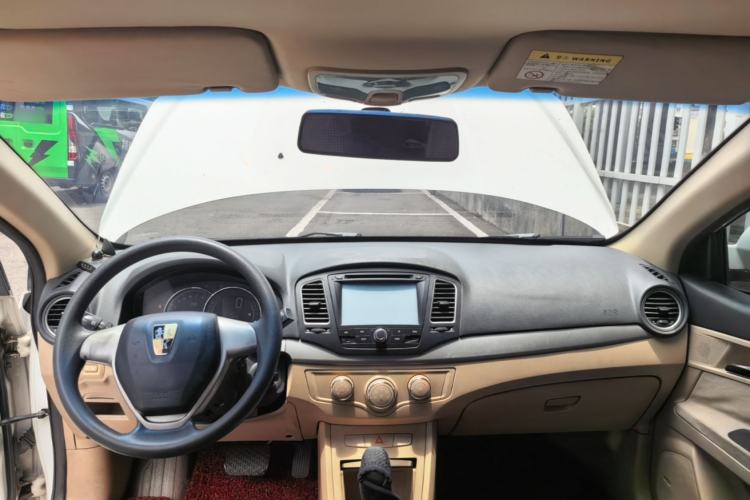 Used Roewe 350 2013 350S 1.5L Automatic Xunda Edition Center Console