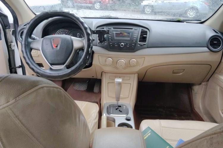 Used Roewe 350 2013 350S 1.5L Automatic Xunda Edition Center Console
