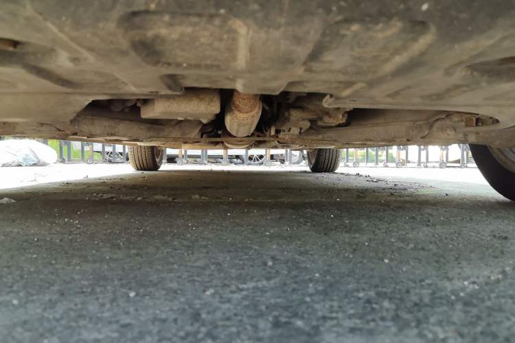 Used Roewe 350 2013 350S 1.5L Manual Xunchi Edition Chassis Front
