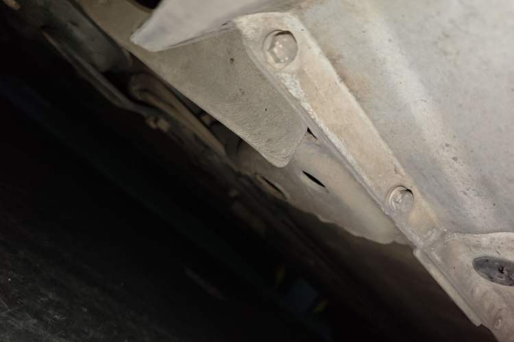Used Roewe 350 2013 350S 1.5L Automatic Xunda Edition Chassis Front Left