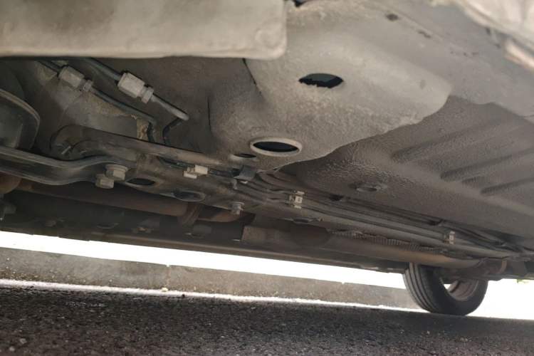 Used Roewe 350 2013 350S 1.5L Automatic Xunda Edition Chassis Front Left