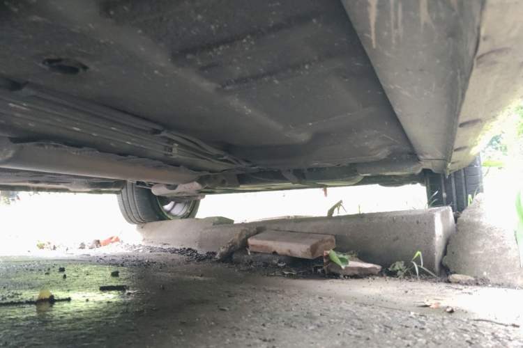 Used Roewe 350 2013 350S 1.5L Automatic Xunda Edition Chassis Front Left