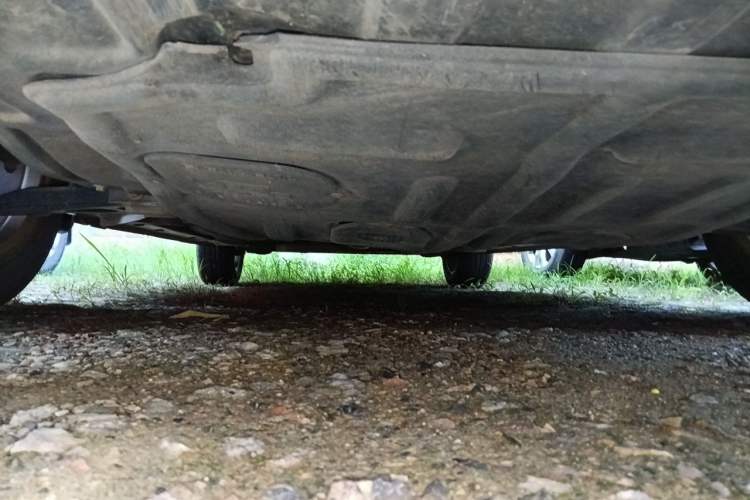 Used Roewe 350 2013 350S 1.5L Manual Xunchi Edition Chassis Front