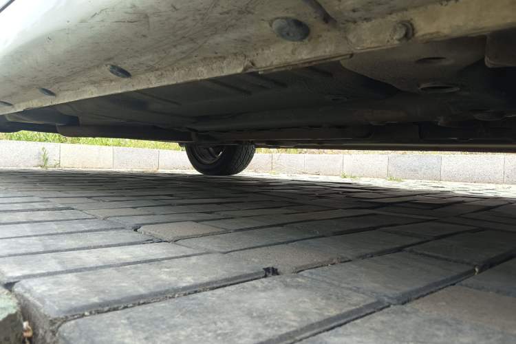 Used Roewe 350 2013 350S 1.5L Manual Xunchi Edition Chassis Front Right