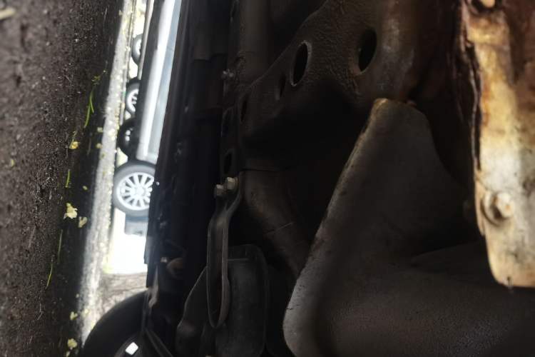 Used Roewe 350 2013 350S 1.5L Manual Xunchi Edition Chassis Front Right
