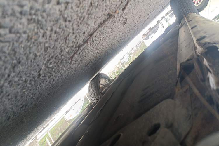Used Roewe 350 2013 350S 1.5L Automatic Xunda Edition Chassis Front Right