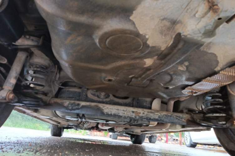 Used Roewe 350 2013 350S 1.5L Manual Xunchi Edition Chassis Rear