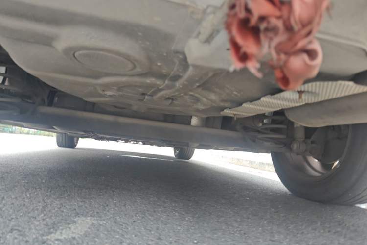 Used Roewe 350 2013 350S 1.5L Automatic Xunda Edition Chassis Rear
