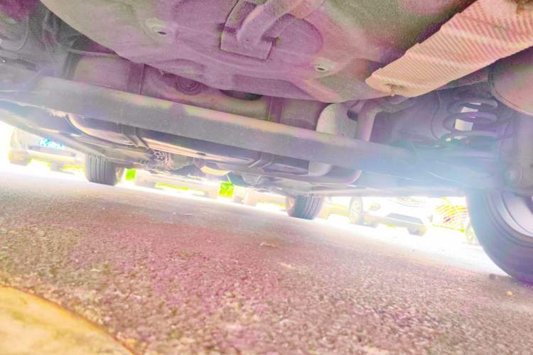 Used Roewe 350 2013 350C 1.5L Automatic Xunyue Edition Chassis Rear