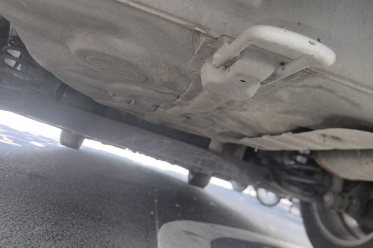 Used Roewe 350 2013 350S 1.5L Manual Xunchi Edition Chassis Rear