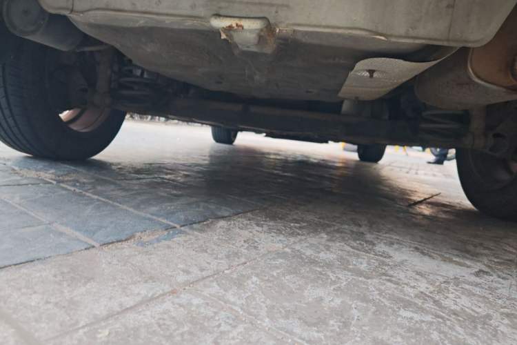 Used Roewe 350 2013 350S 1.5L Automatic Xunda Edition Chassis Rear