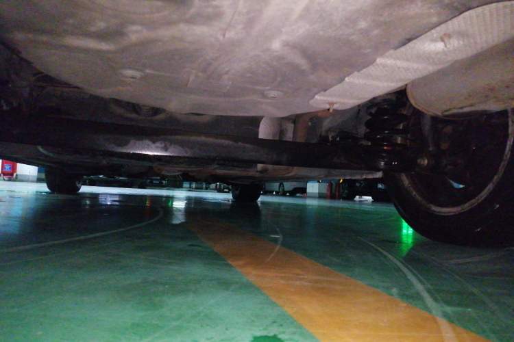 Used Roewe 350 2013 350S 1.5L Automatic Xunda Edition Chassis Rear
