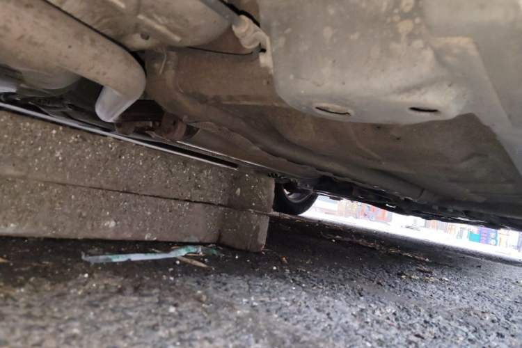 Used Roewe 350 2013 350S 1.5L Automatic Xunda Edition Chassis Rear Right