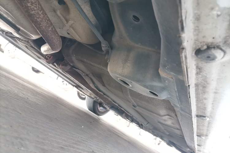 Used Roewe 350 2013 350C 1.5L Automatic Xunyue Edition Chassis Rear Right