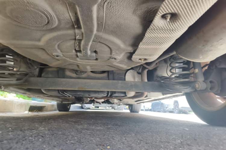 Used Roewe 350 2013 350S 1.5L Manual Xunchi Edition Chassis Rear