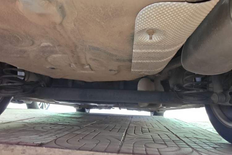 Used Roewe 350 2013 350S 1.5L Automatic Xunda Edition Chassis Rear