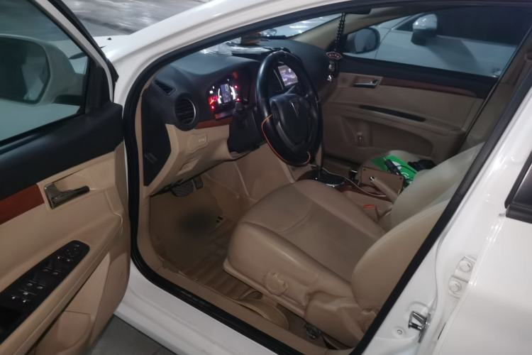 Used Roewe 350 2013 350C 1.5L Automatic Xunyue Edition Driver Seat