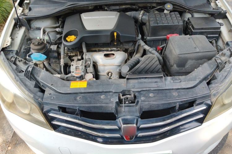 Used Roewe 350 2013 350S 1.5L Manual Xunchi Edition Engine Bay