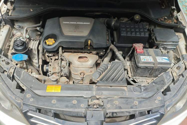 Used Roewe 350 2013 350C 1.5L Automatic Xunyue Edition Engine Bay