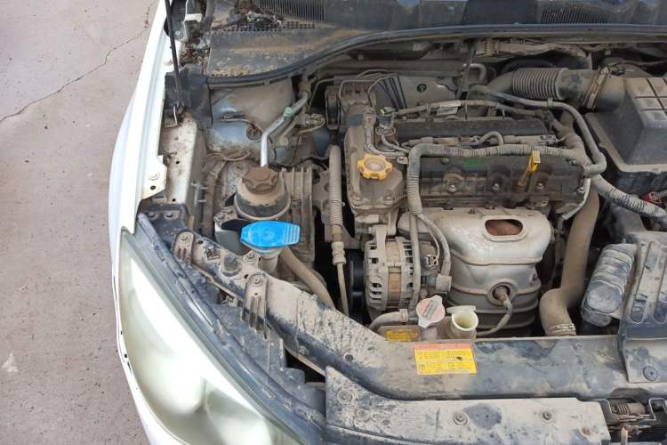 Used Roewe 350 2013 350S 1.5L Manual Xunchi Edition Engine Bay Right