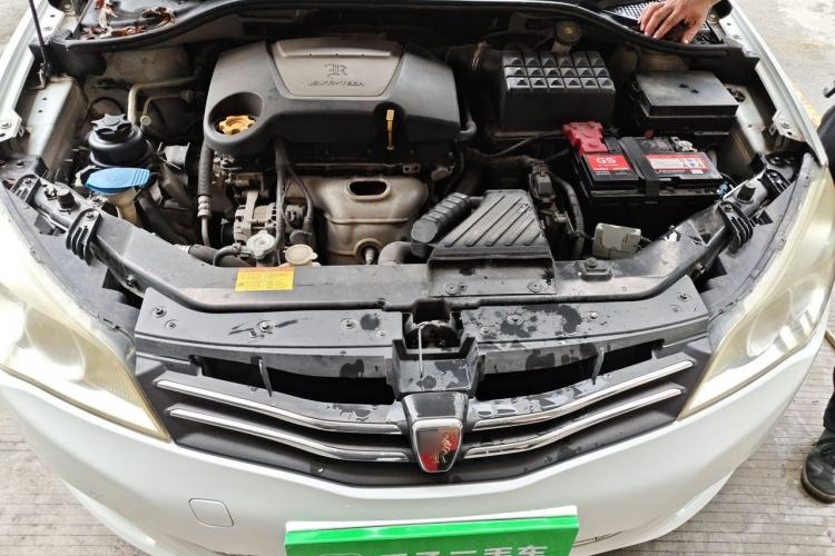 Used Roewe 350 2013 350S 1.5L Manual Xunchi Edition Engine Bay