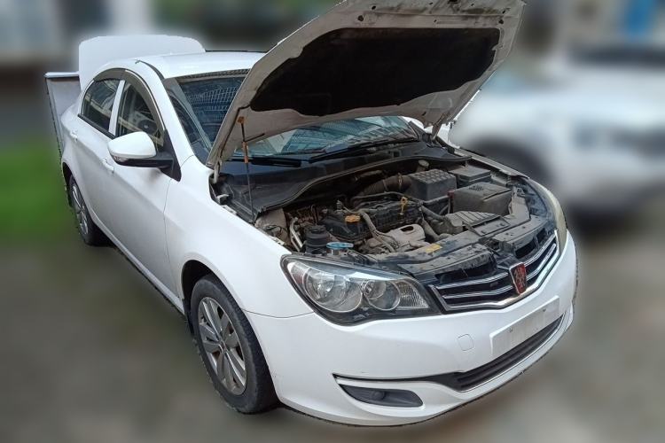 Used Roewe 350 2013 350S 1.5L Manual Xunchi Edition Front Right 45 Deg