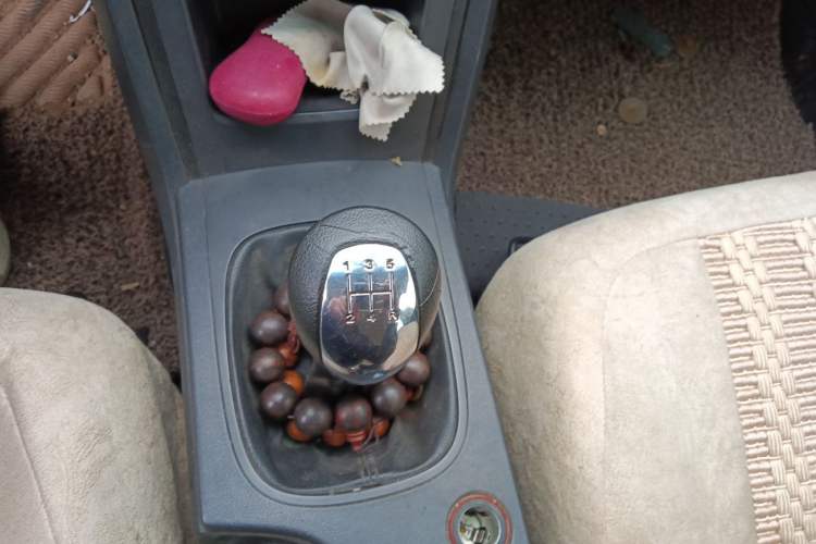 Used Roewe 350 2013 350S 1.5L Manual Xunchi Edition Gear Lever
