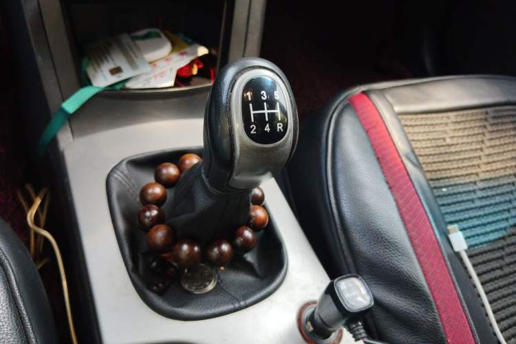 Used Roewe 350 2013 350S 1.5L Manual Xunchi Edition Gear Lever