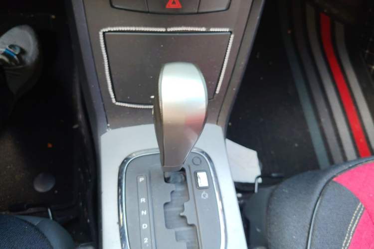 Used Roewe 350 2013 350S 1.5L Automatic Xunda Edition Gear Lever