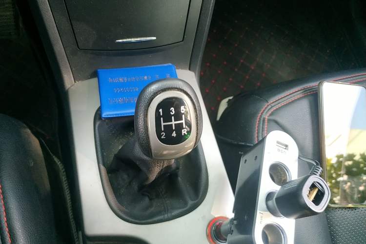 Used Roewe 350 2013 350S 1.5L Manual Xunchi Edition Gear Lever