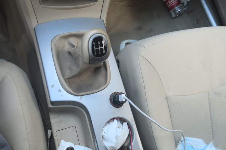 Used Roewe 350 2013 350S 1.5L Manual Xunchi Edition Gear Lever