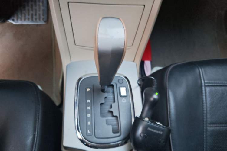 Used Roewe 350 2013 350S 1.5L Automatic Xunda Edition Gear Lever