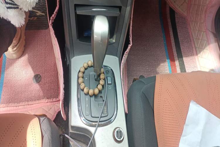 Used Roewe 350 2013 350S 1.5L Automatic Xunda Edition Gear Lever