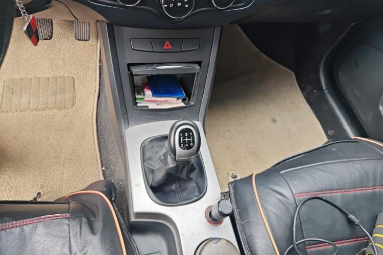 Used Roewe 350 2013 350S 1.5L Manual Xunchi Edition Gear Lever
