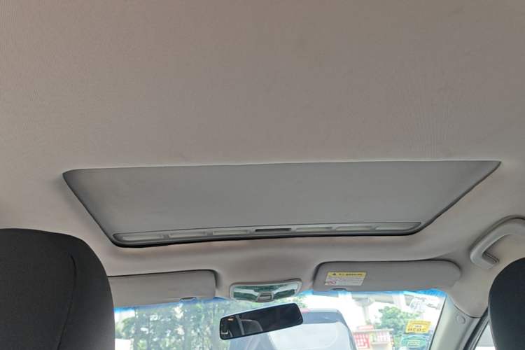 Used Roewe 350 2013 350C 1.5L Manual Swift Edition Headliner
